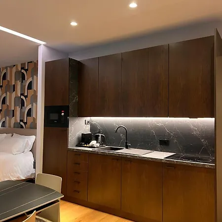 In Cavour 127 3* Andria