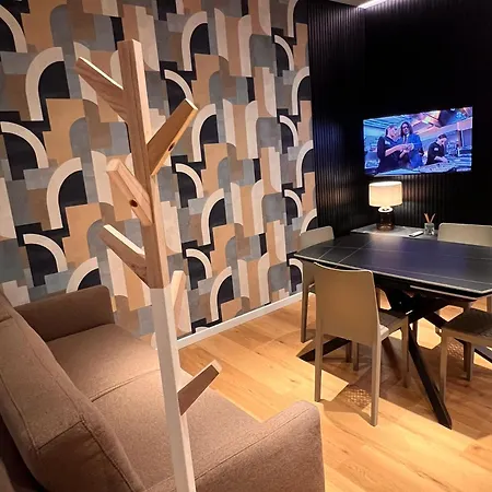 In Cavour 127 Couette-café 3*